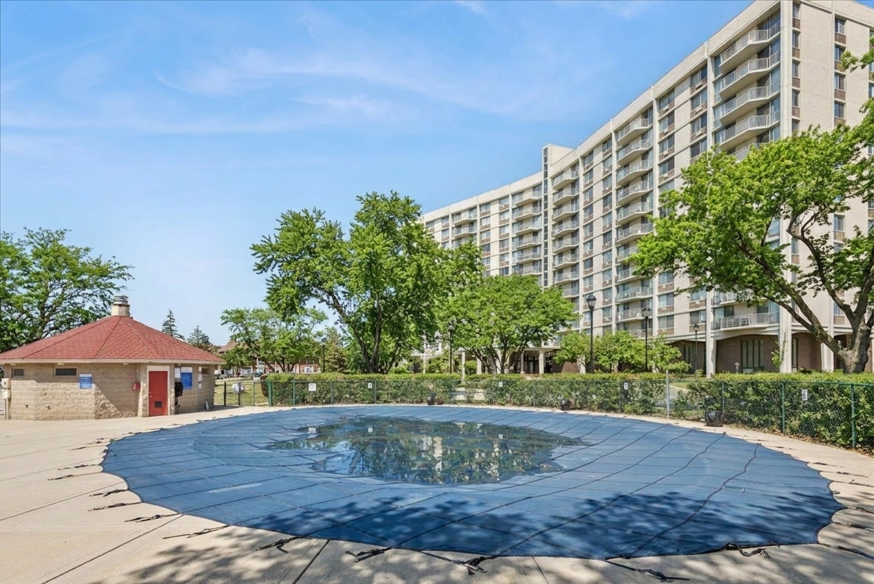 40 North Tower Road, Unit 8F Oak Brook, IL 60523 - Photo 24 of 24