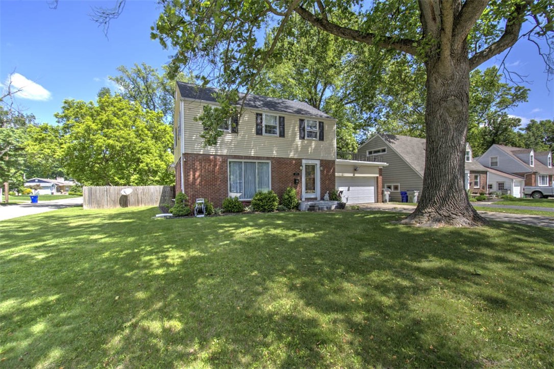 2274 West Forest Avenue Decatur, IL 62522 - Photo 2 of 29 Gallery Image 2
