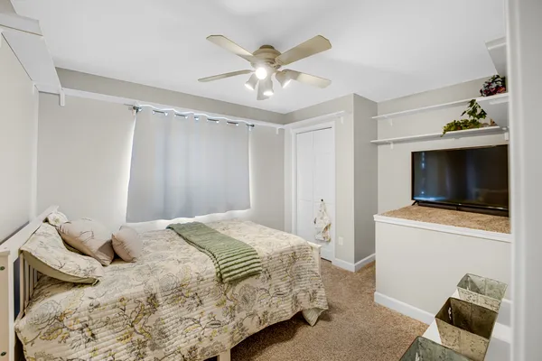 $298,000 | 3051 183rd Street, Lansing, IL 60438