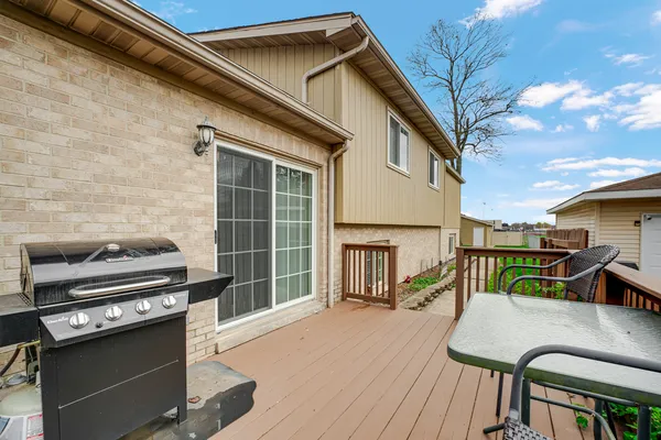 $298,000 | 3051 183rd Street, Lansing, IL 60438