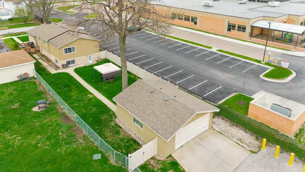 $298,000 | 3051 183rd Street, Lansing, IL 60438