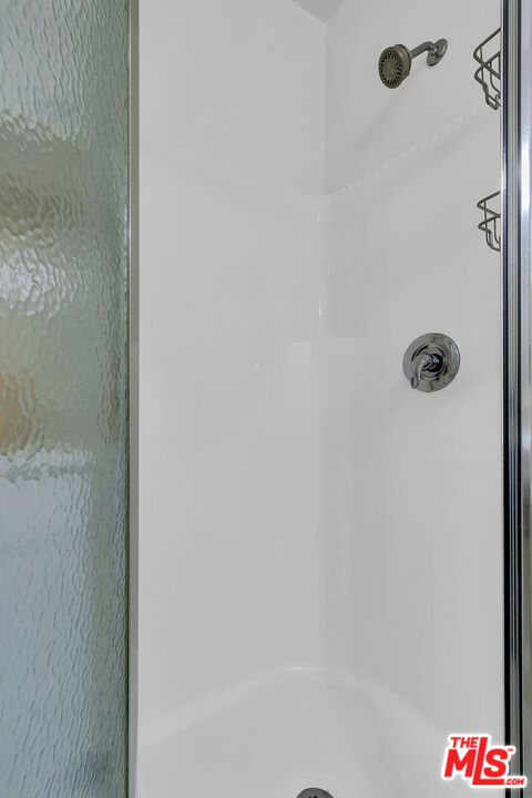 6122 West 6th Street Los Angeles, CA 90048 - Photo 21 of 32