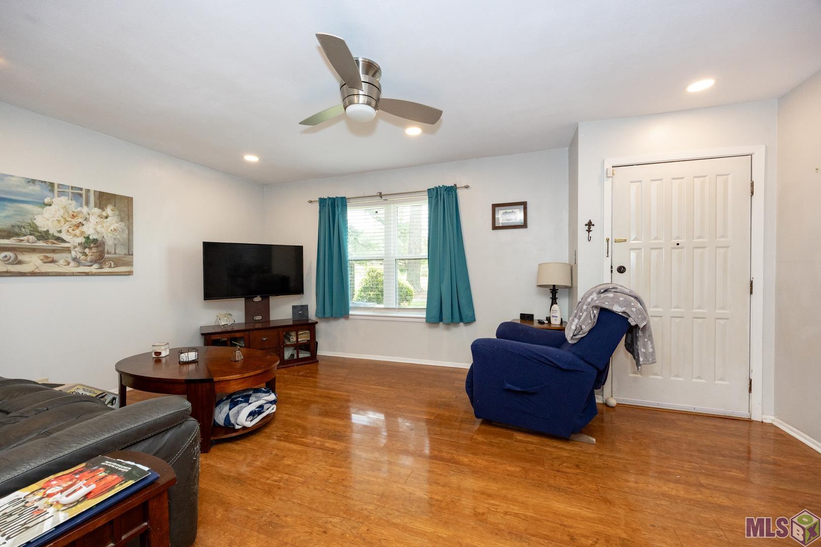 2606 Shadowbrook Drive Baton Rouge, LA 70816 - Photo 11 of 22