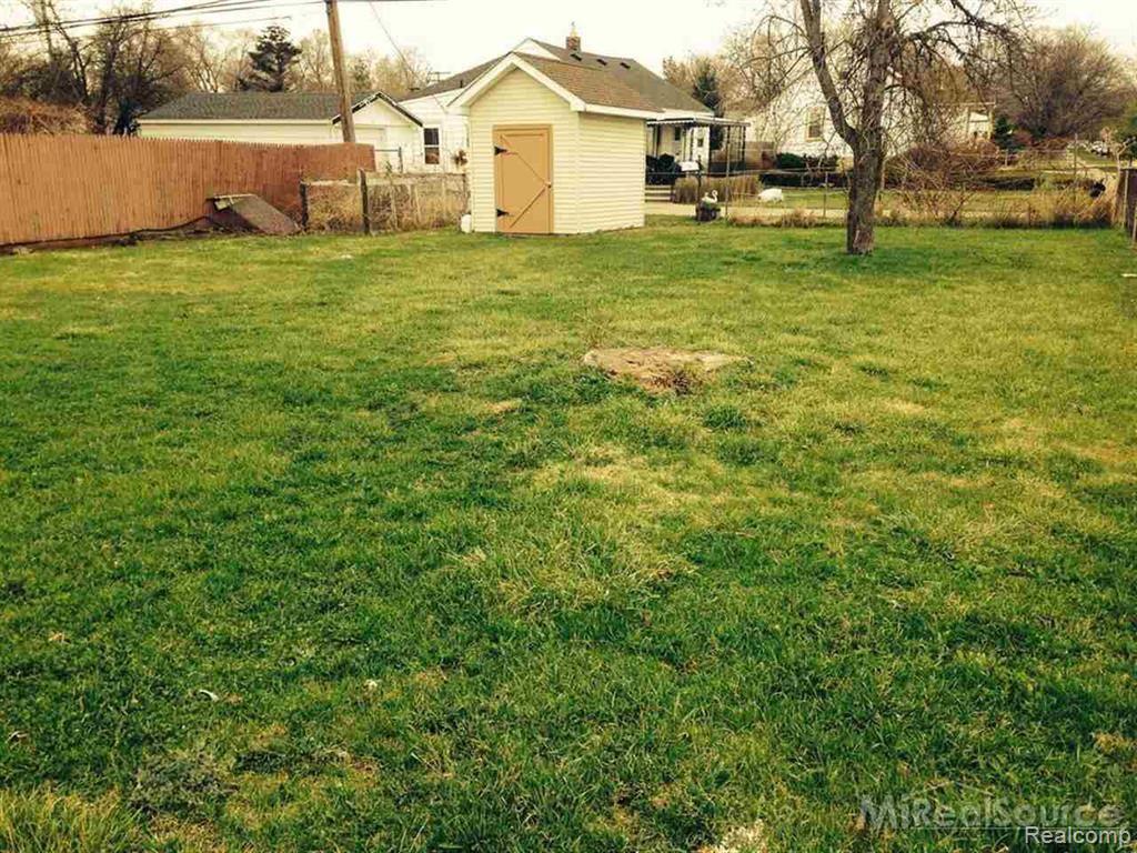 23607 Ryan Road Warren, MI 48091 - Photo 19 of 21 19.jpg