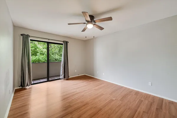 $1,400 | 6718 Silvermine Drive, Unit 903, Austin, TX 78736
