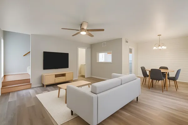 $1,400 | 6718 Silvermine Drive, Unit 903, Austin, TX 78736