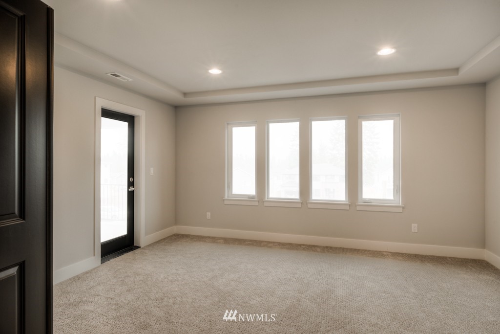 21515 43rd Drive Southeast, Unit 14 Bothell, WA 98021 - Photo 14 of 18 Gallery Image 14