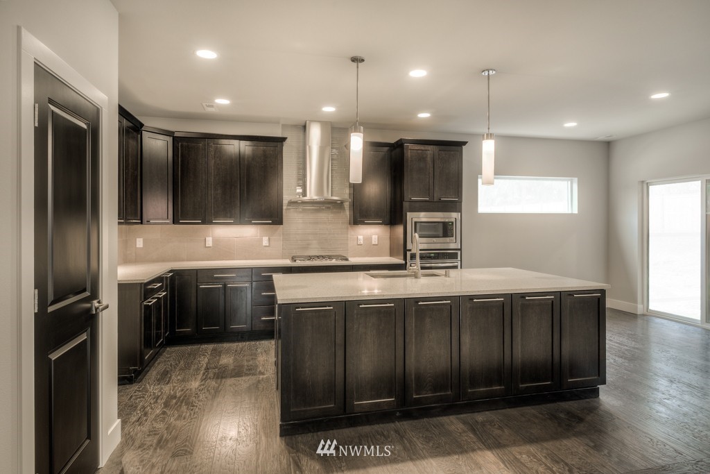 21515 43rd Drive Southeast, Unit 14 Bothell, WA 98021 - Photo 8 of 18 Gallery Image 8