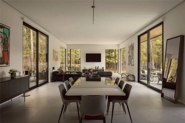$1,825,000 | 12041 Oak Forest Lane, Conroe, TX 77385