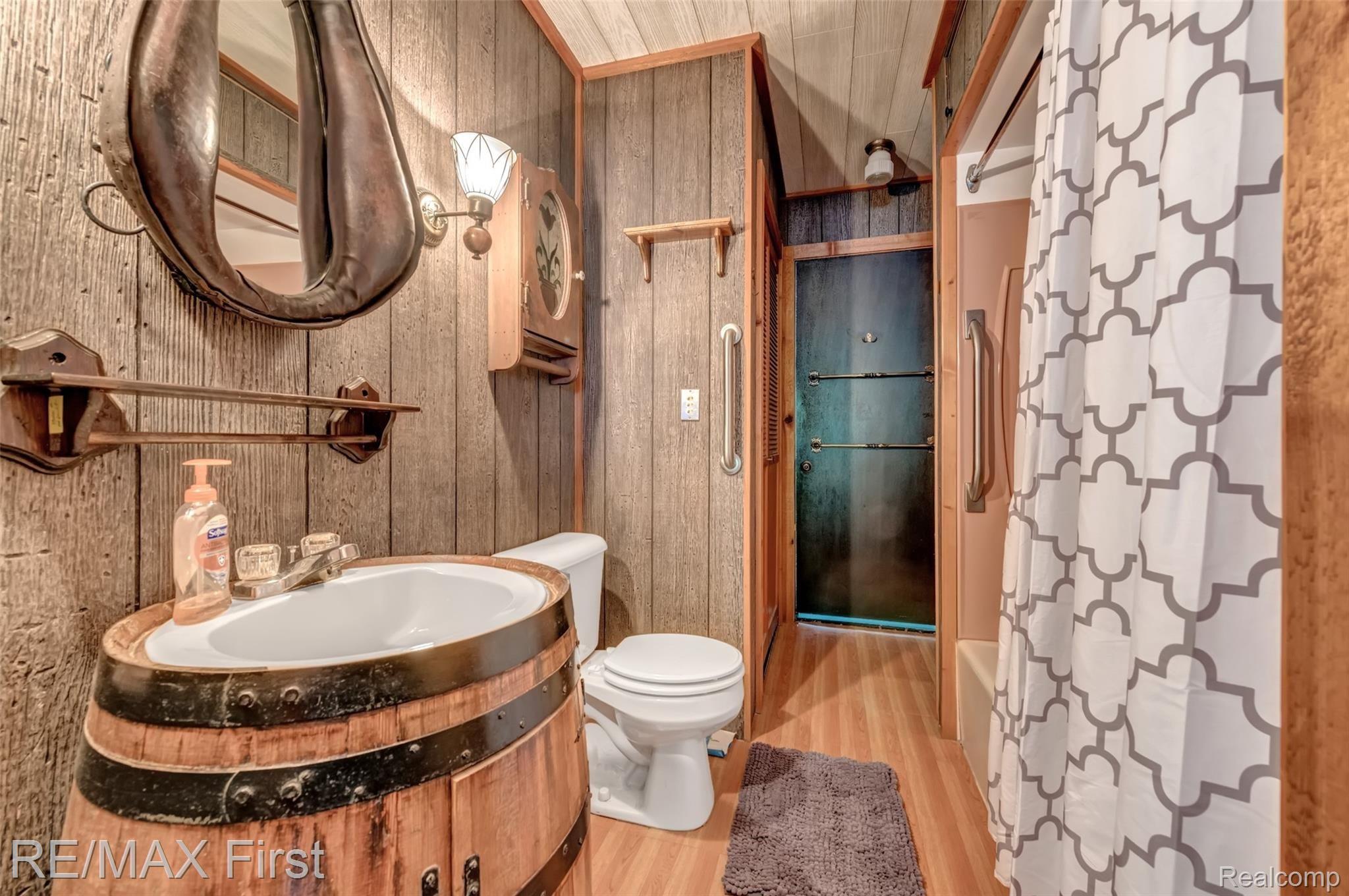 4521 Port Austin Road Caseville, MI 48725 - Photo 14 of 35 Full bath sink :)