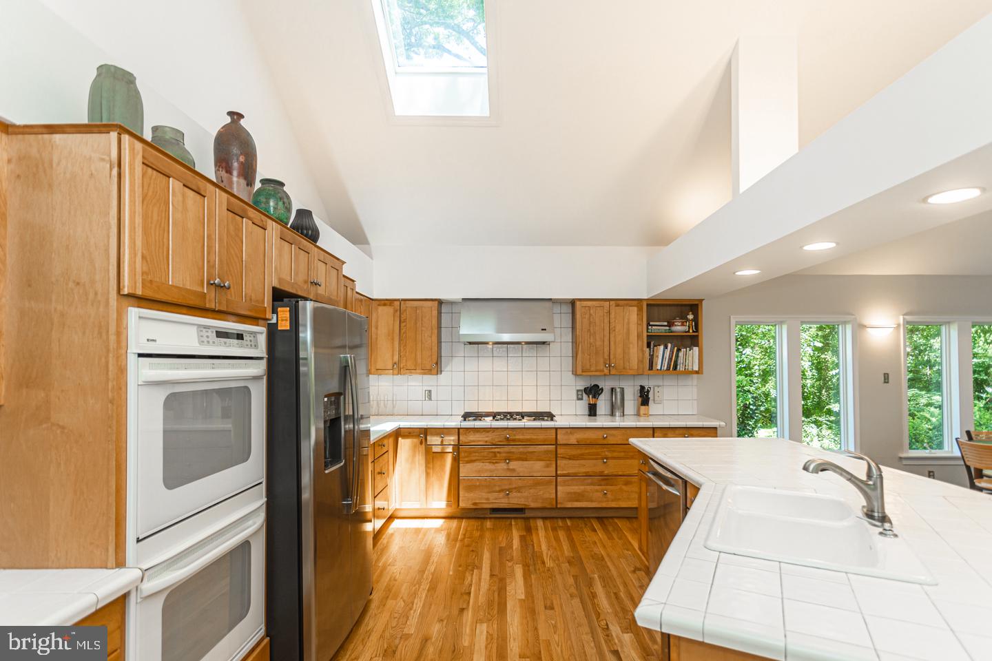 100 Ovington Road Yardley, PA 19067 - Photo 15 of 40 Kitchen