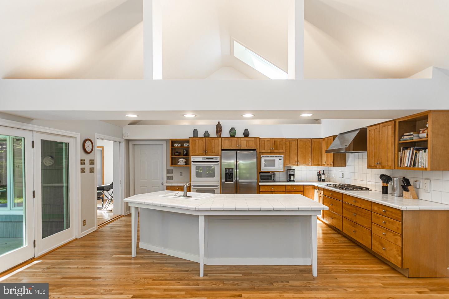 100 Ovington Road Yardley, PA 19067 - Photo 18 of 40 Vaulted Ceiling