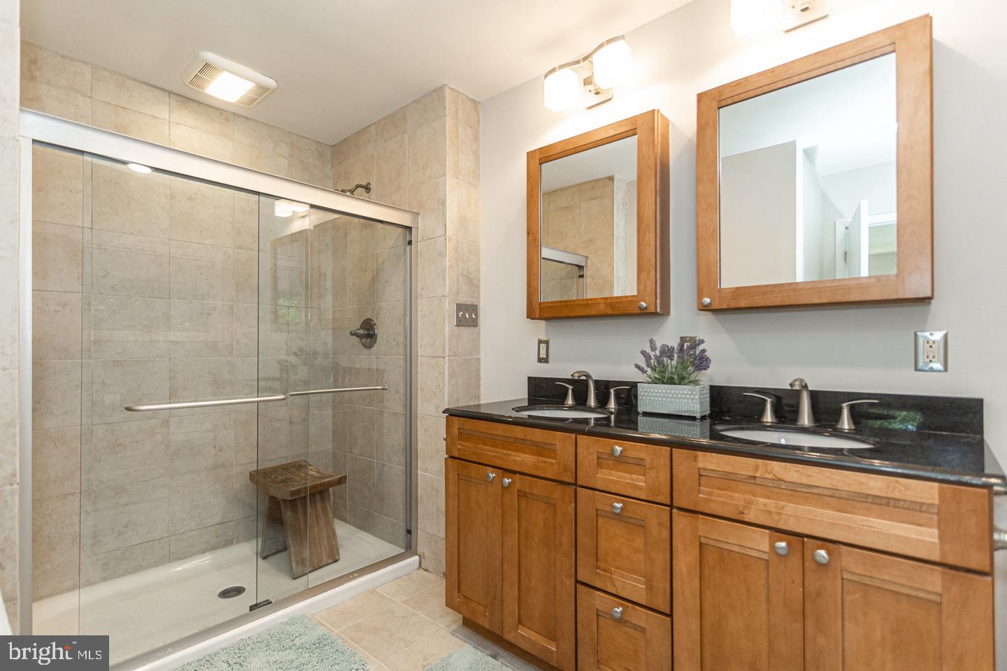 100 Ovington Road Yardley, PA 19067 - Photo 27 of 40 Primary Bathroom