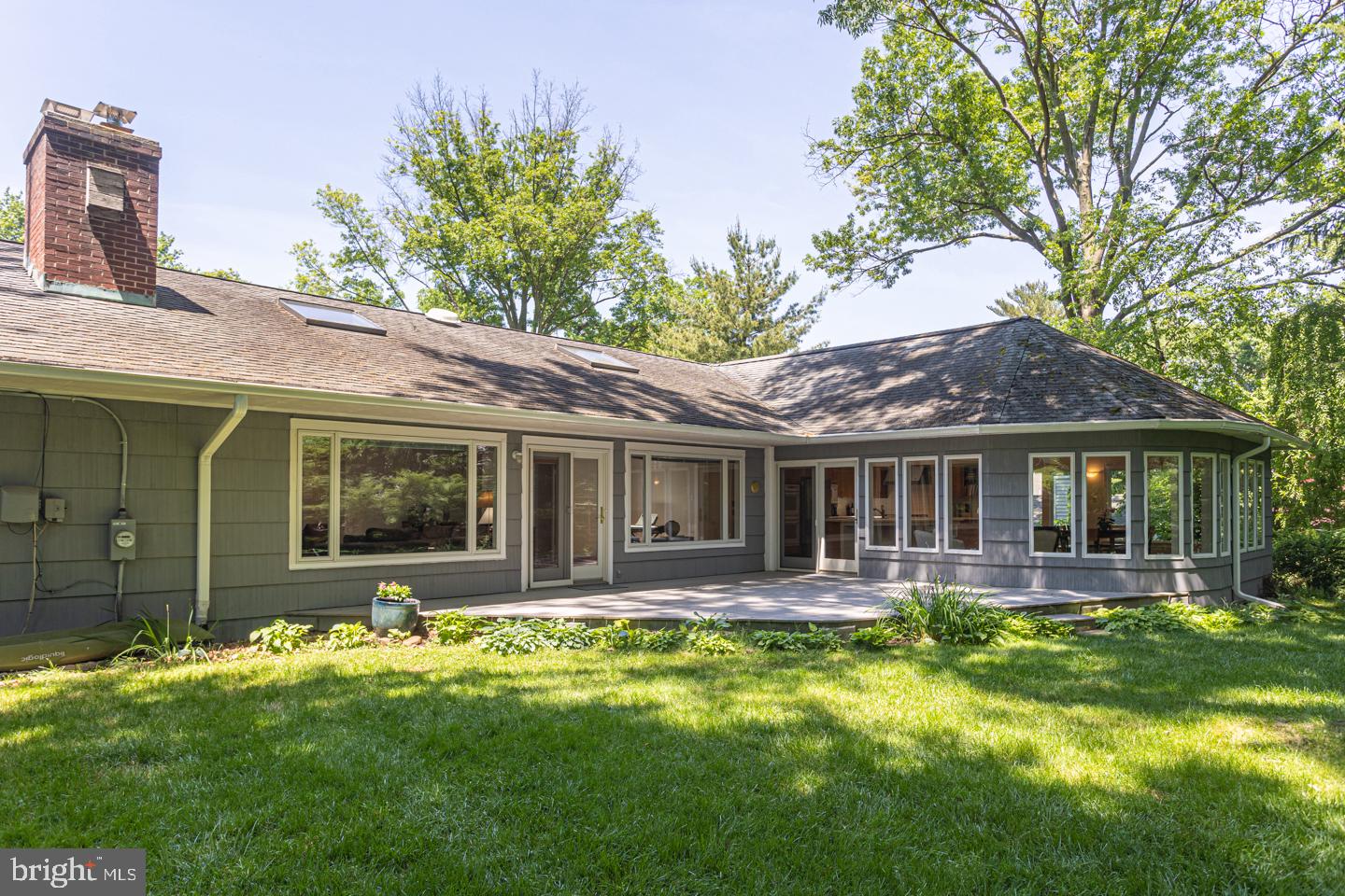 100 Ovington Road Yardley, PA 19067 - Photo 35 of 40 Exterior Back