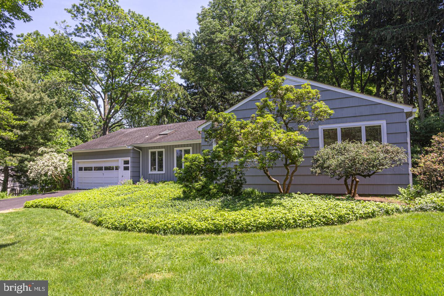 100 Ovington Road Yardley, PA 19067 - Photo 36 of 40 Exterior Front