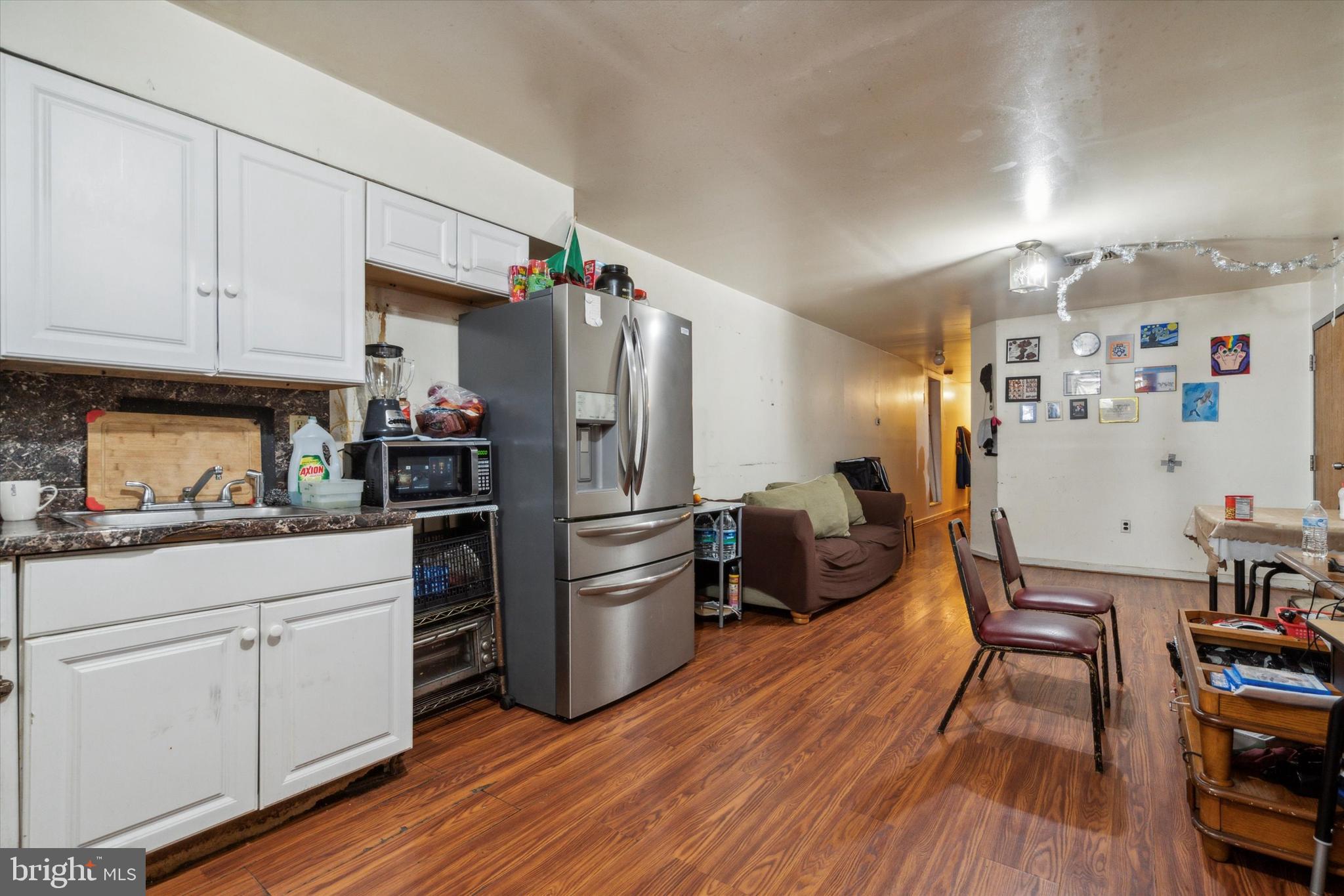 915 South 12th Street Philadelphia, PA 19147 - Photo 18 of 34