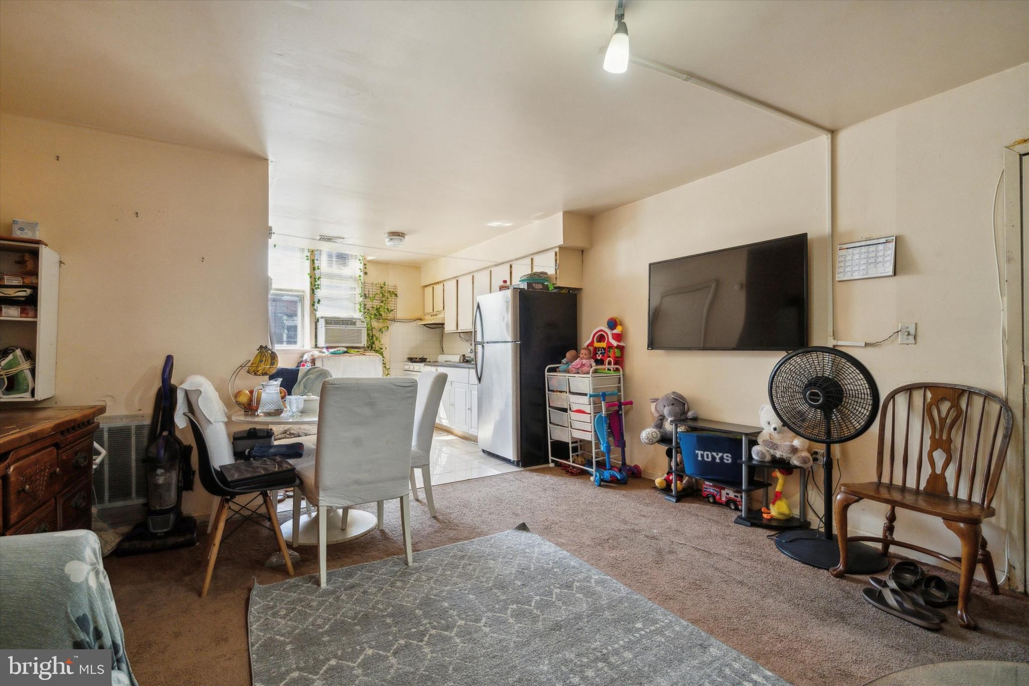 915 South 12th Street Philadelphia, PA 19147 - Photo 26 of 34