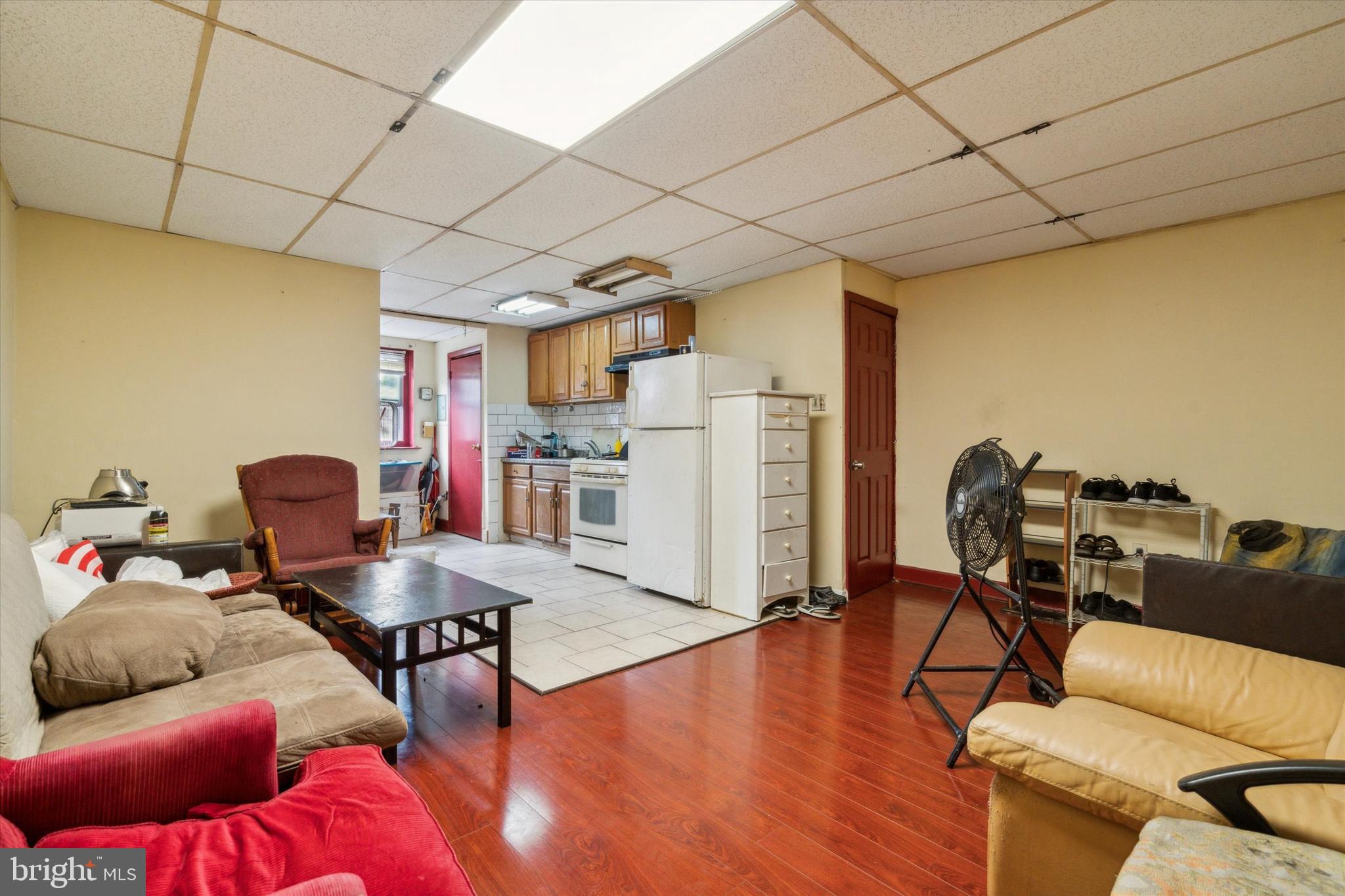 915 South 12th Street Philadelphia, PA 19147 - Photo 10 of 34