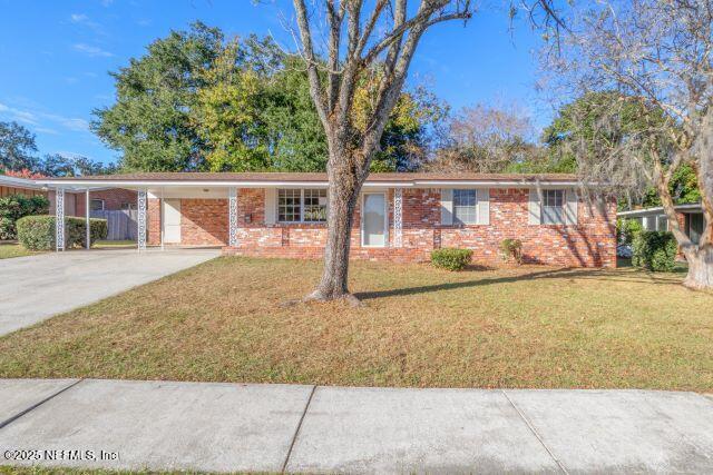 1130 Crown Drive Jacksonville, FL 32221 - Photo 26 of 27 front view of house with deck