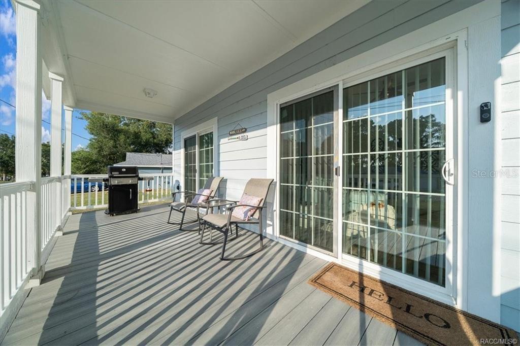 7962 West Riverbend Road Crystal River, FL 34428 - Photo 2 of 30 a house view with a seating space