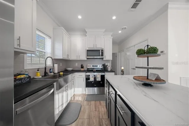 $275,000 | 7962 West Riverbend Road, Crystal River, FL 34428