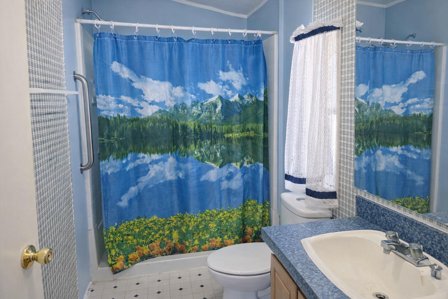 16395 Dawn Road La Pine, OR 97739 - Photo 23 of 33 a bathroom with a sink toilet and shower