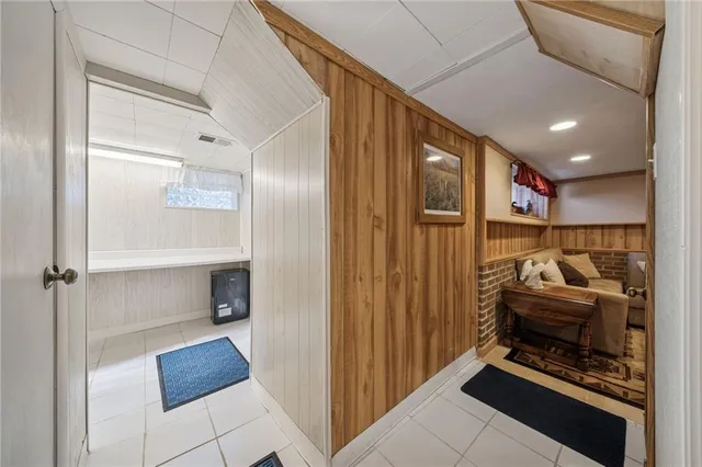 $190,000 | 600 Cleveland Street, Greensburg, PA 15601