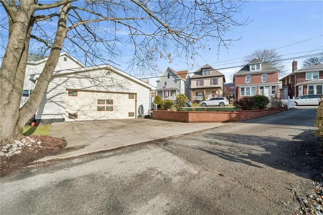 $190,000 | 600 Cleveland Street, Greensburg, PA 15601