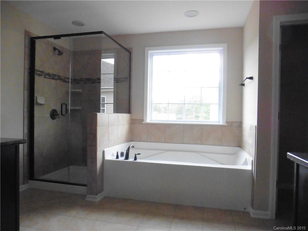 1826 Larkspur Way, Unit 201 Tega Cay, SC 29708 - Photo 11 of 24