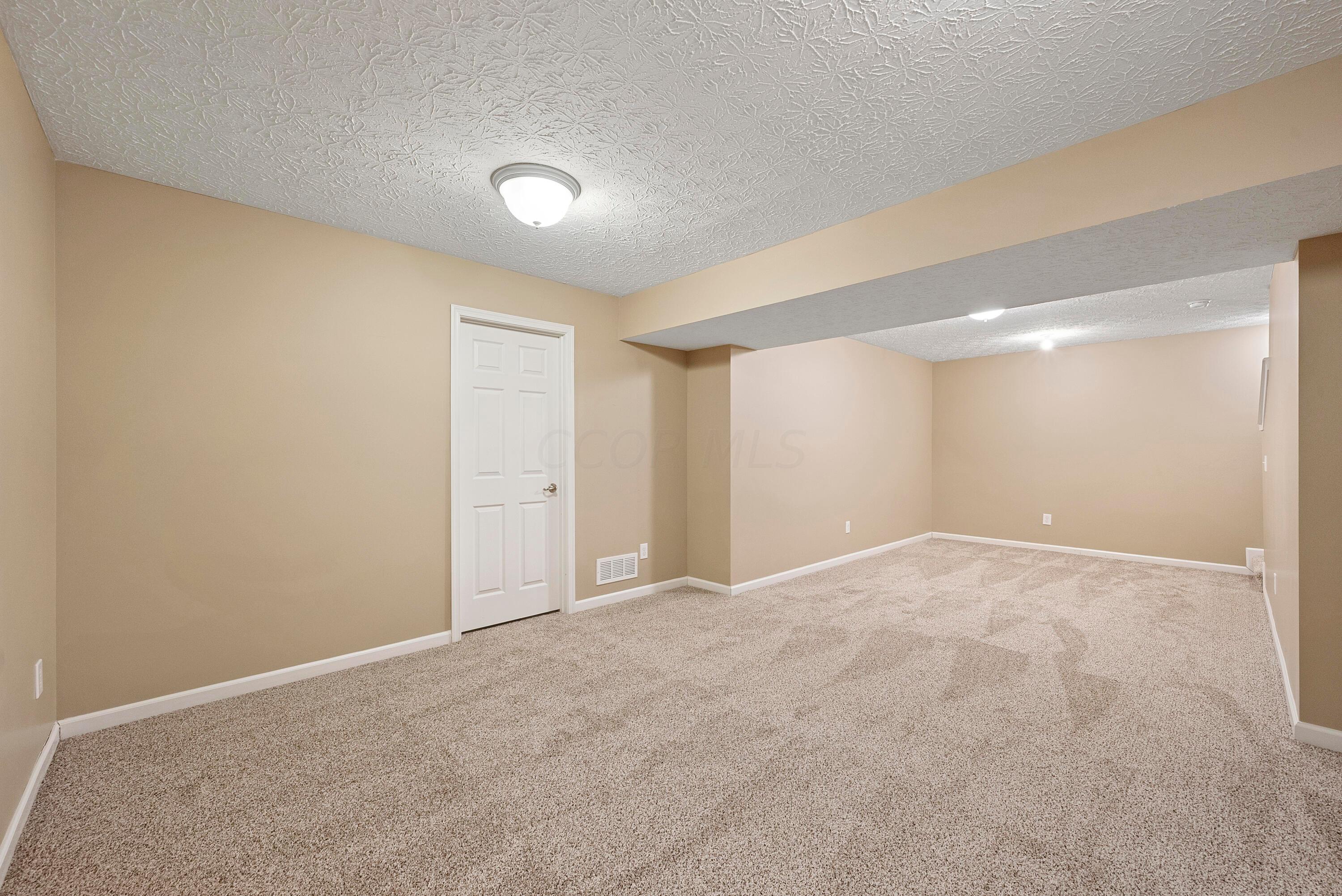 56 Madison Court Delaware, OH 43015 - Photo 42 of 50 DSC02736