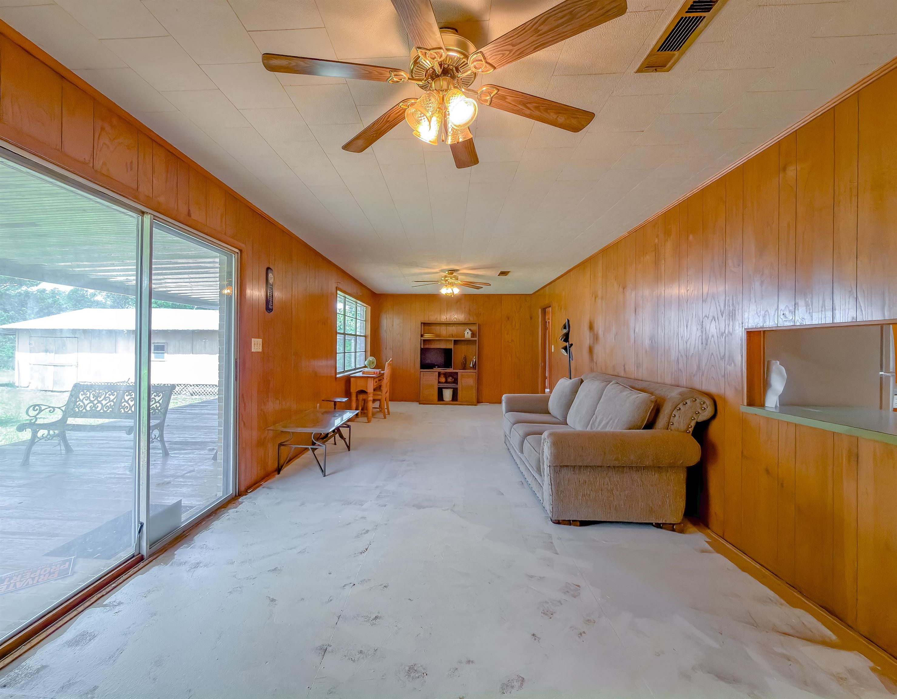 2555 Hollister Road Marianna, FL 32446 - Photo 13 of 68