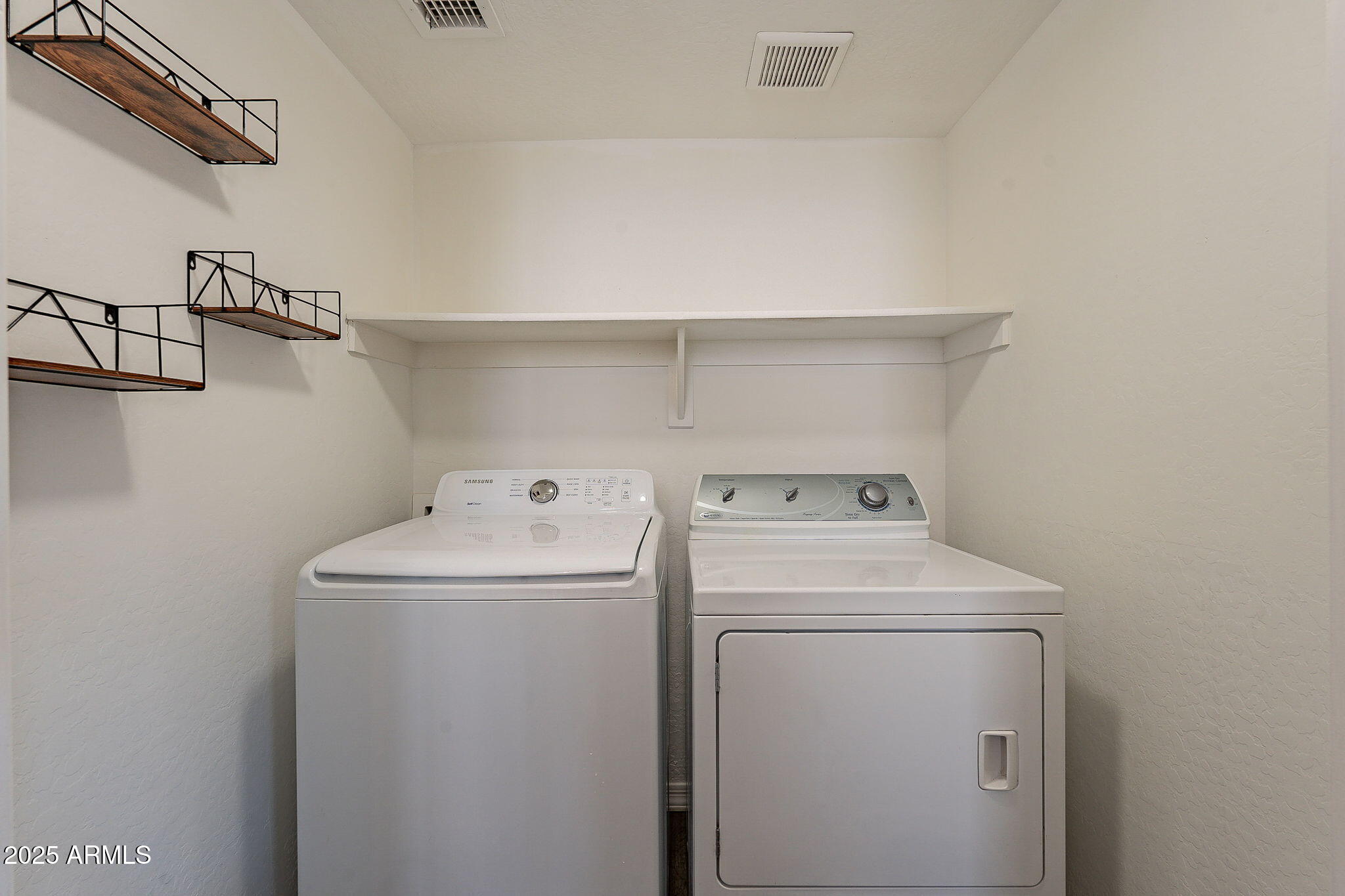 2300 East Magma Road, Unit 160 San Tan Valley, AZ 85143 - Photo 27 of 44 a utility room with dryer and washer