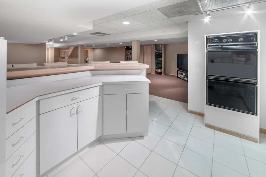 660 Bent Ridge Lane Barrington, IL 60010 - Photo 41 of 55 Gallery Image 41