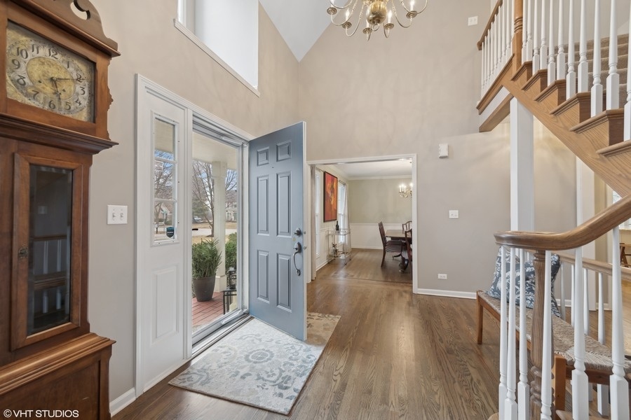 660 Bent Ridge Lane Barrington, IL 60010 - Photo 5 of 55 Gallery Image 5
