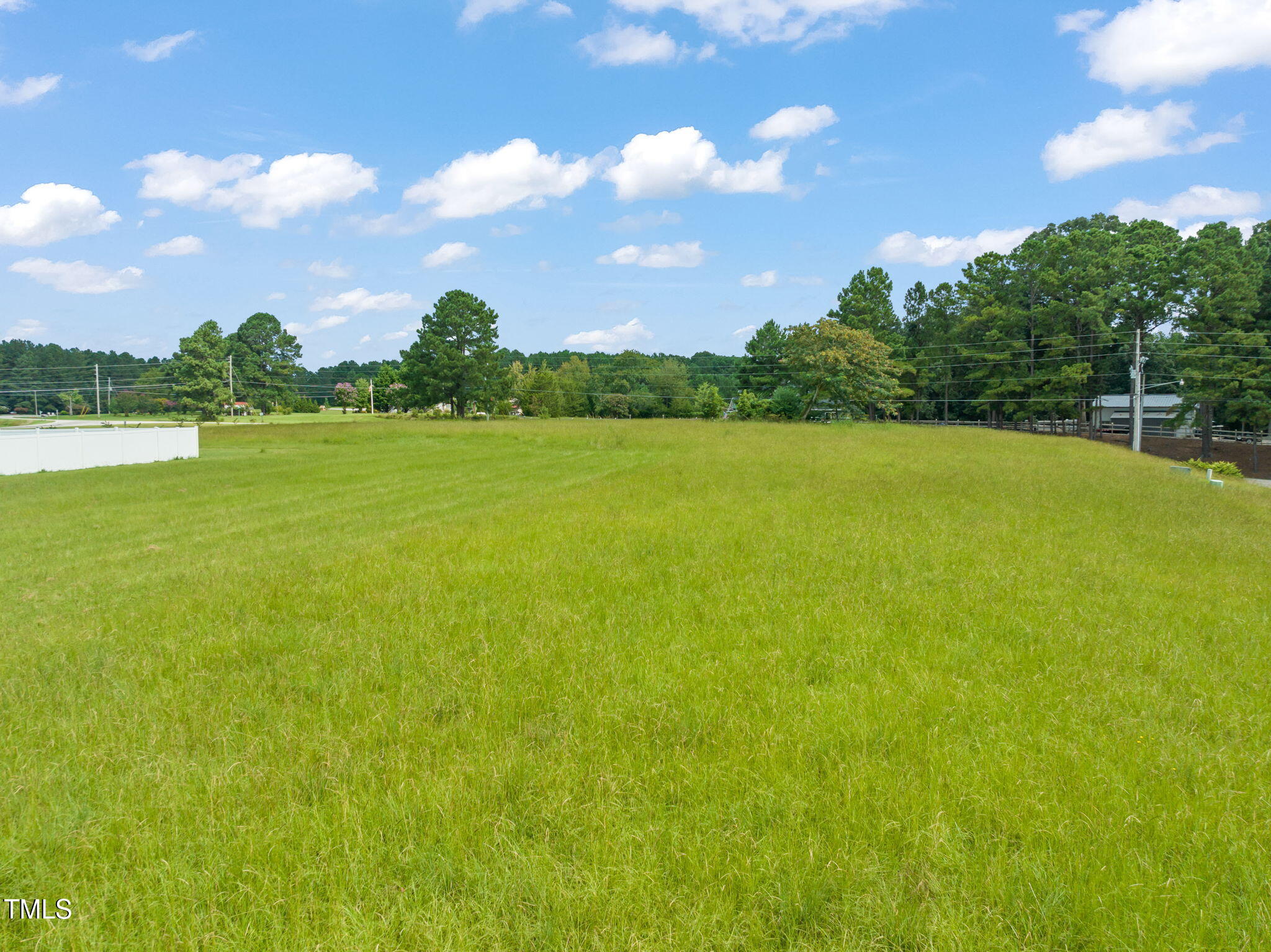 8404 Thomas Court Sims, NC 27880 - Photo 8 of 13 a view of an ocean from a yard