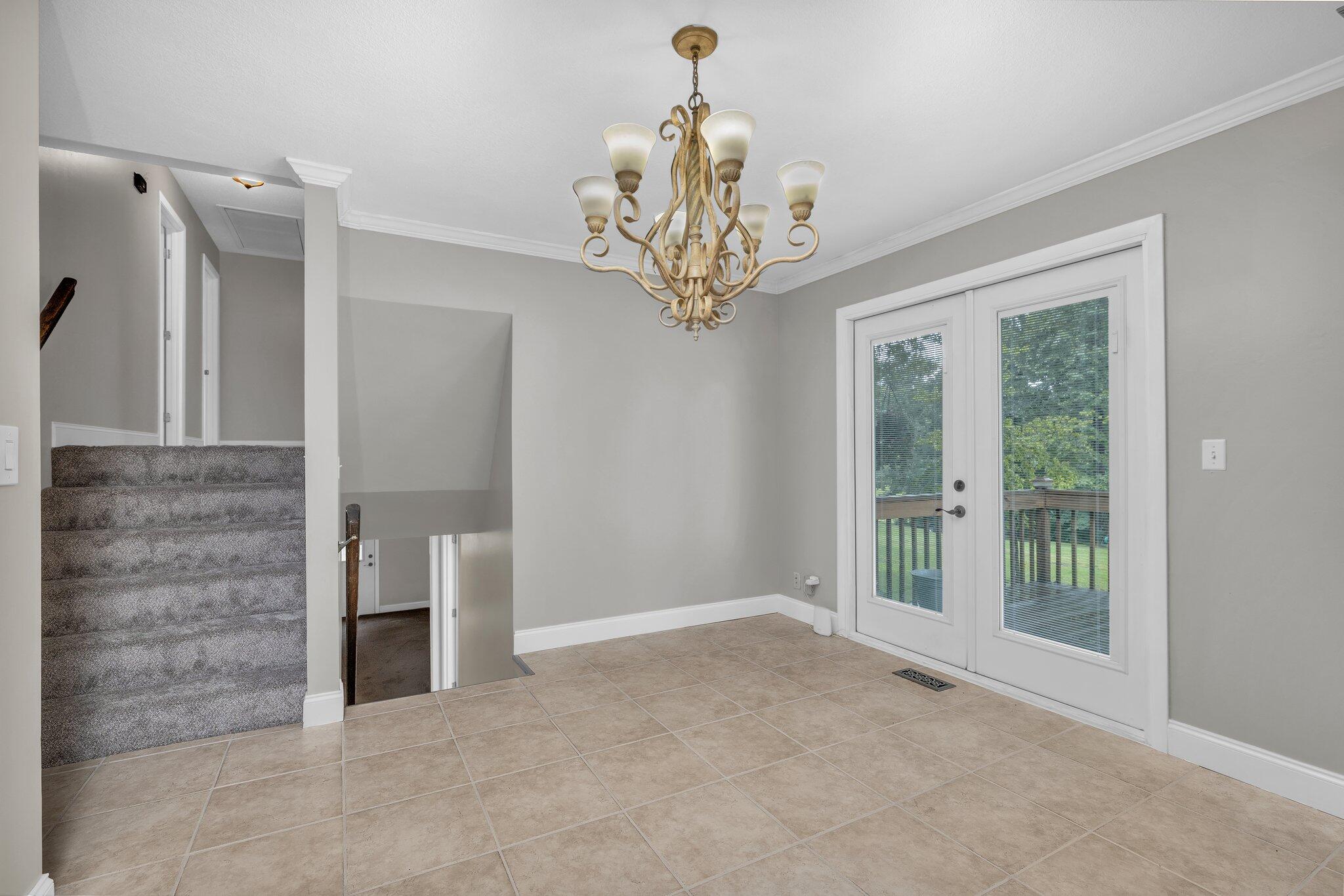 318 Ricky Drive Dalton, GA 30721 - Photo 13 of 29 18-web-or-mls-4T1A1733
