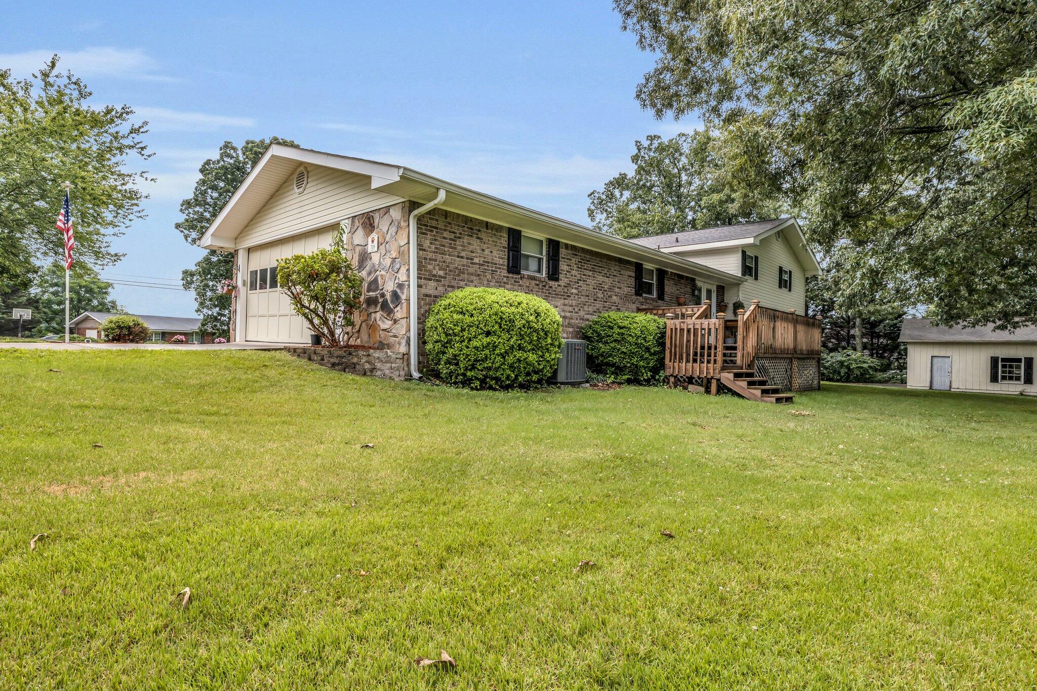 318 Ricky Drive Dalton, GA 30721 - Photo 28 of 29 7-web-or-mls-4T1A1834