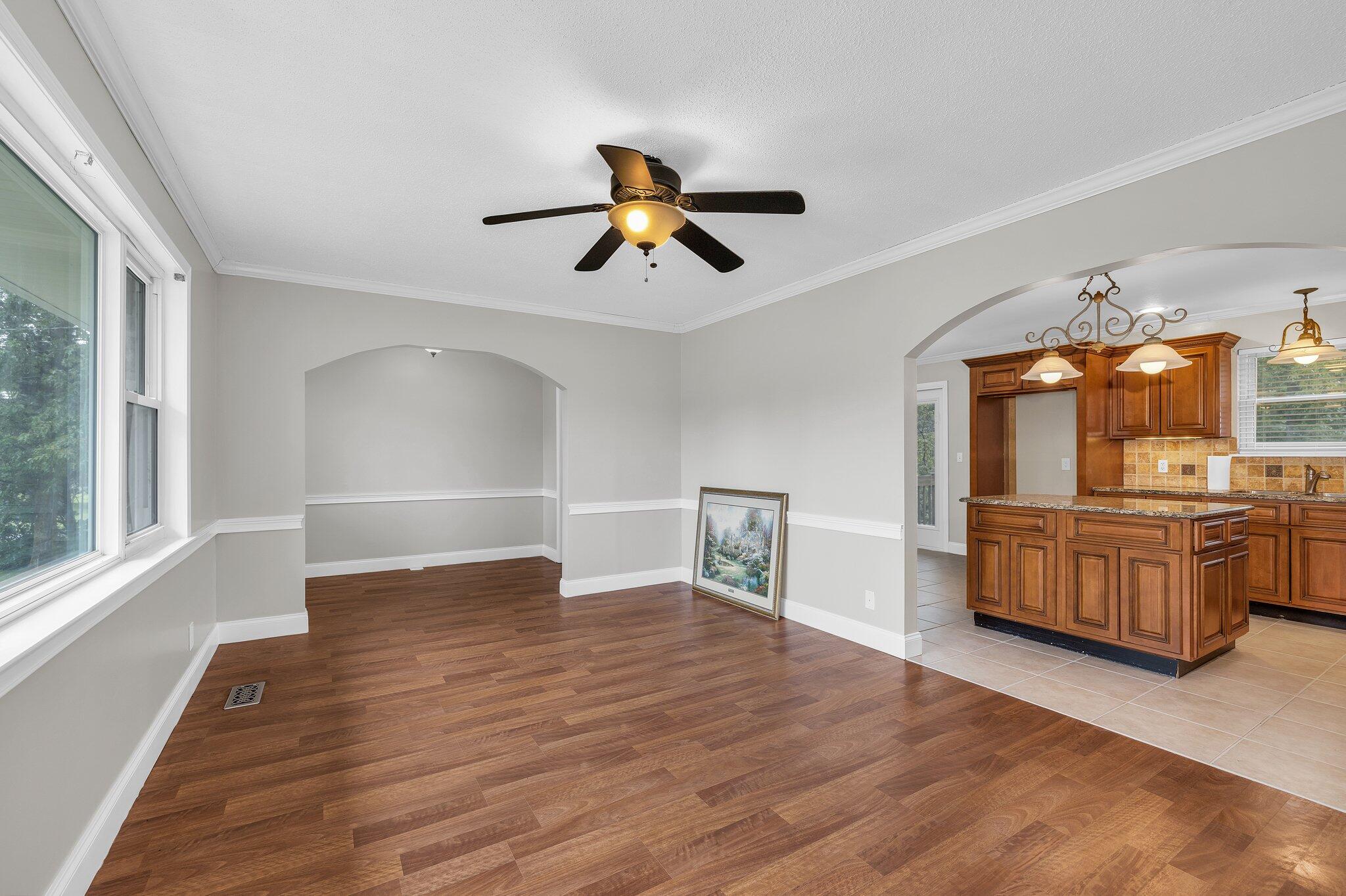 318 Ricky Drive Dalton, GA 30721 - Photo 8 of 29 13-web-or-mls-4T1A1707