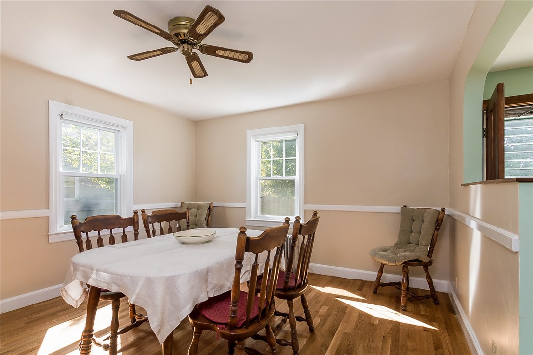 20 Edgemere Road Cranston, RI 02905 - Photo 10 of 33