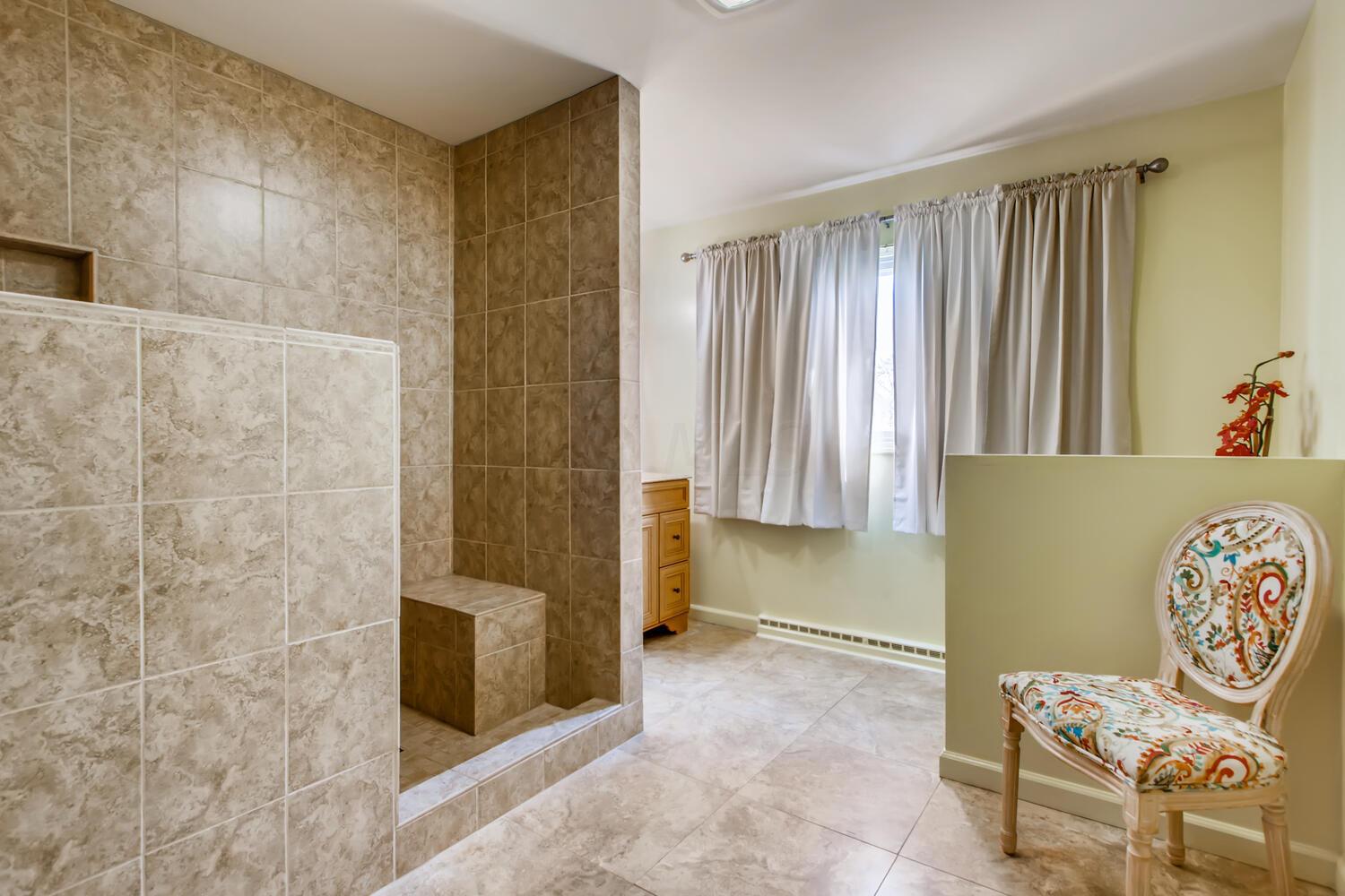 355 Ross Road Columbus, OH 43213 - Photo 15 of 28
