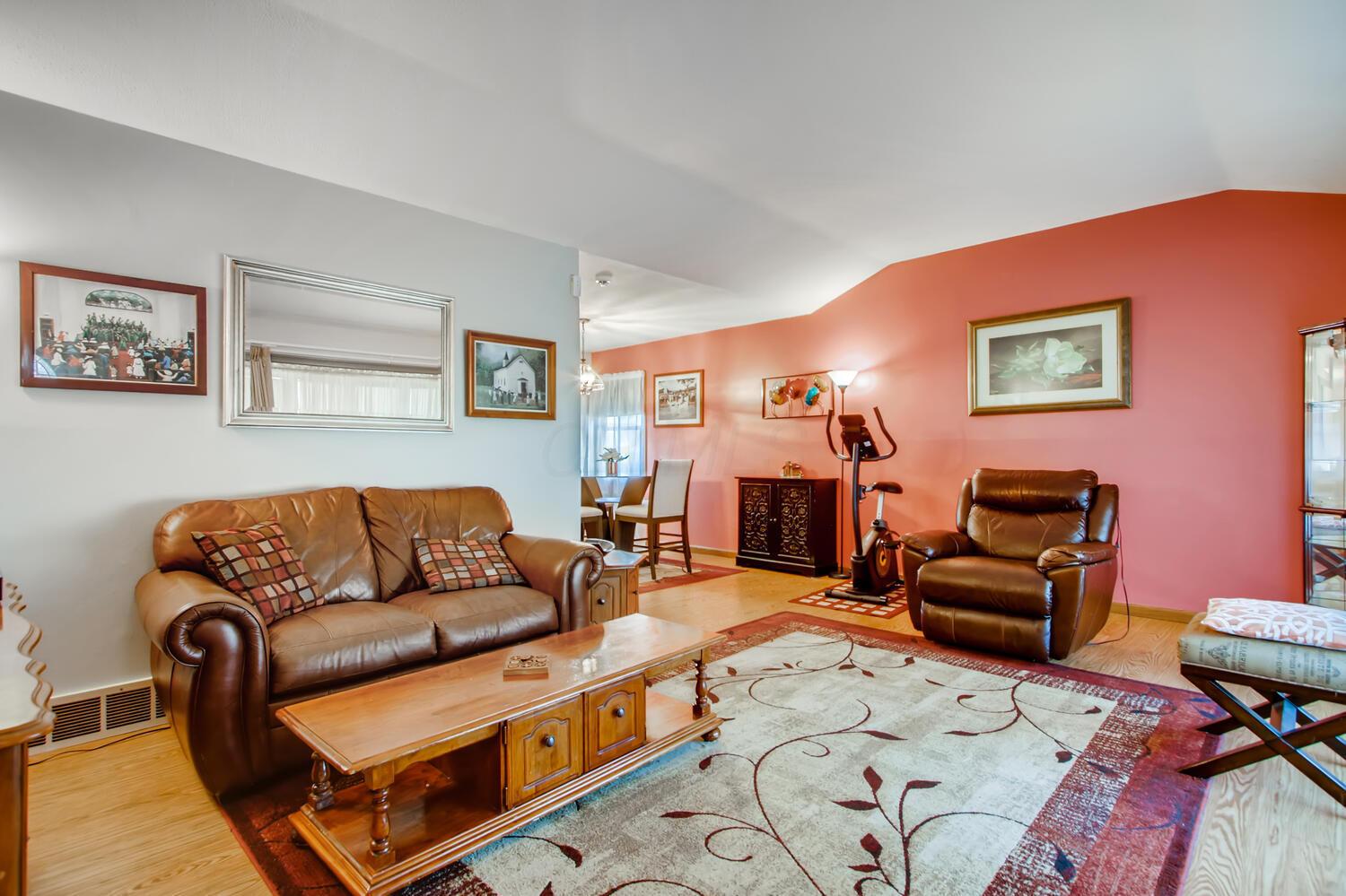 355 Ross Road Columbus, OH 43213 - Photo 5 of 28
