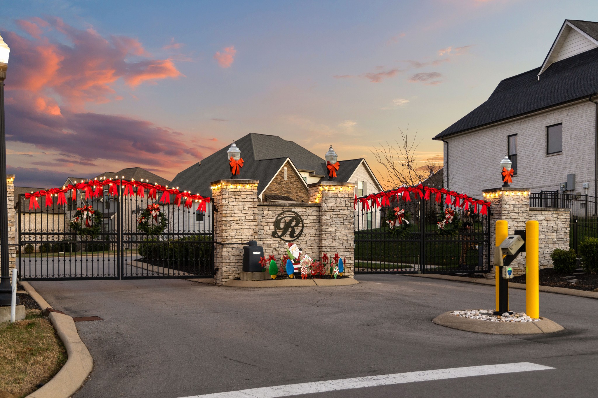 1008 Quillen Way Lebanon, TN 37087 - Photo 3 of 45 a front view of house with outdoor space