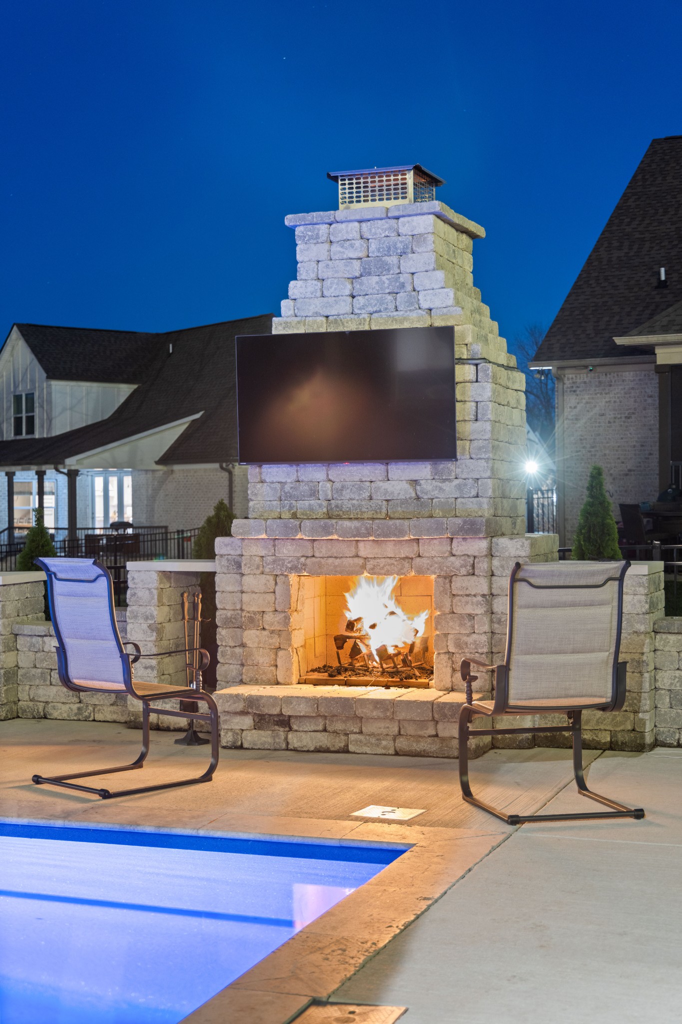 1008 Quillen Way Lebanon, TN 37087 - Photo 39 of 45 a living room with furniture and a flat screen tv