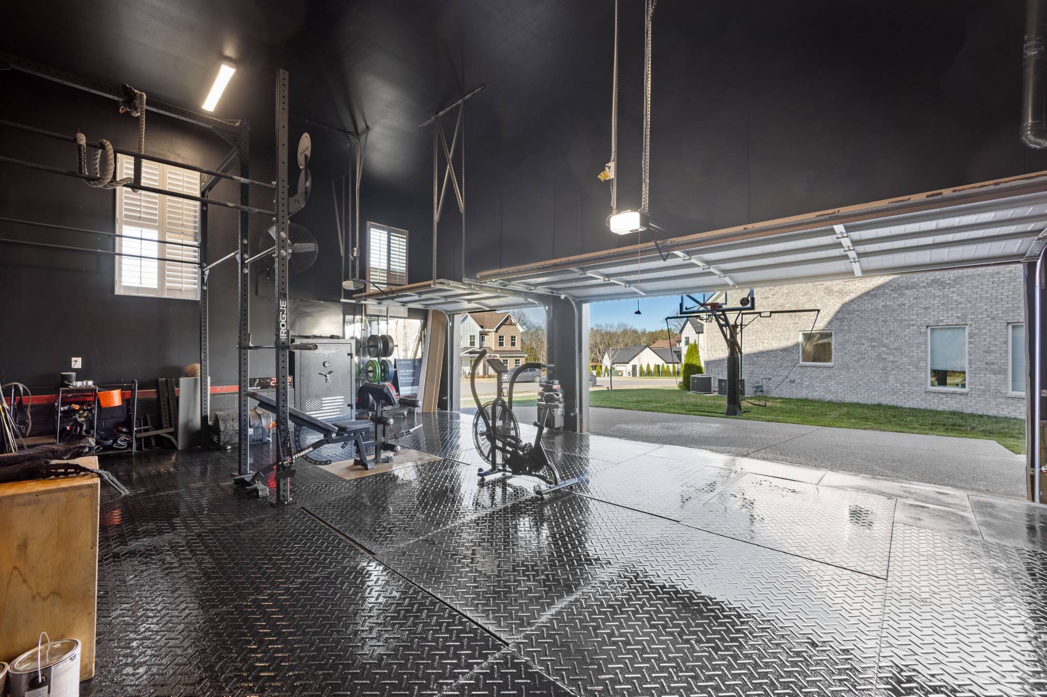 1008 Quillen Way Lebanon, TN 37087 - Photo 7 of 45 a view of a room with gym equipment