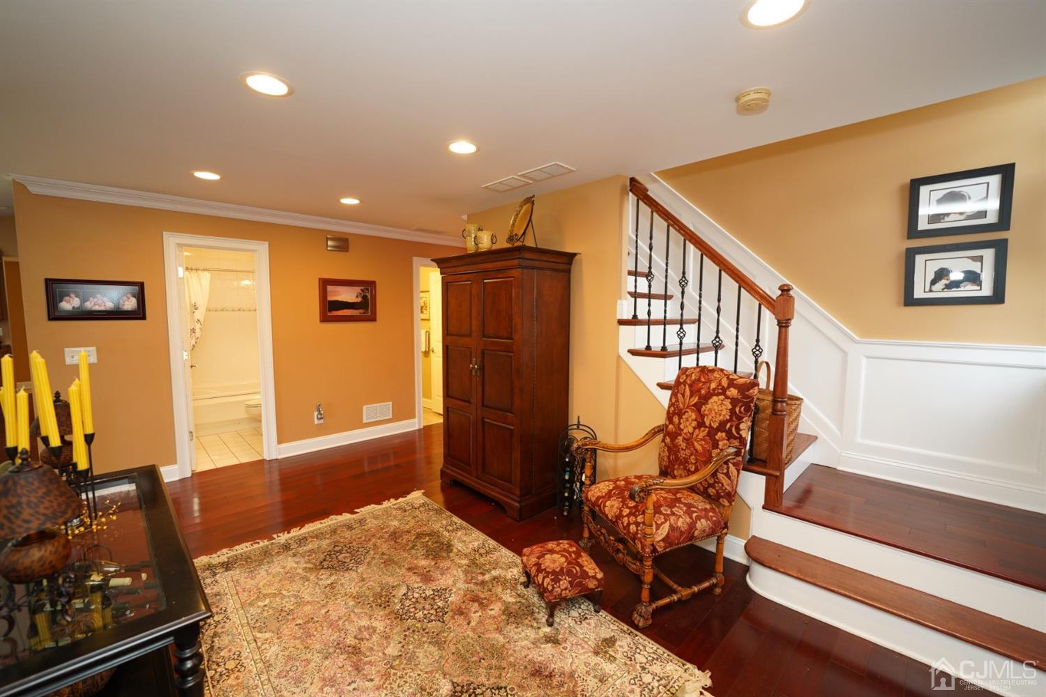 56 Kingsley Road Kendall Park, NJ 08824 - Photo 32 of 62