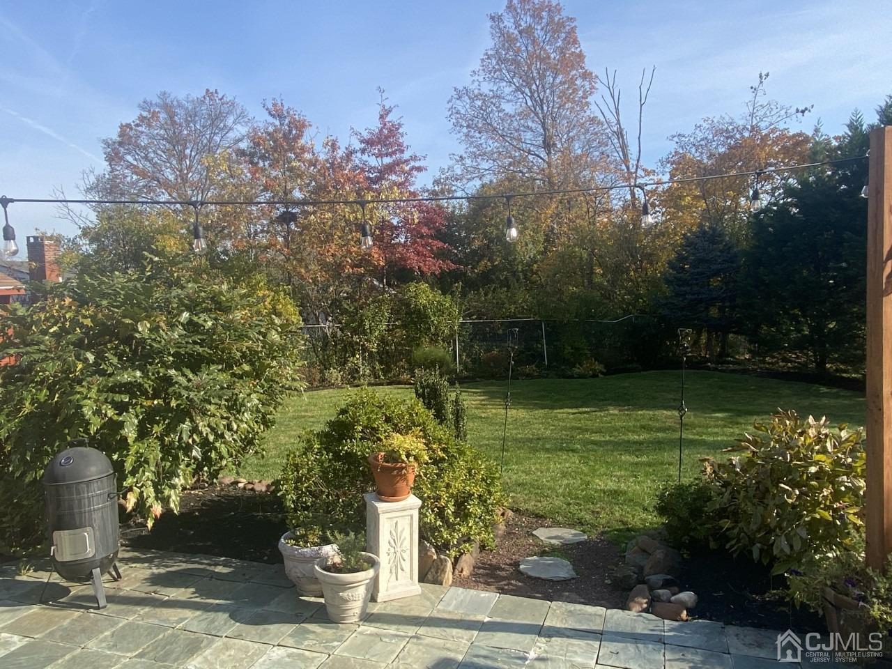 56 Kingsley Road Kendall Park, NJ 08824 - Photo 5 of 62