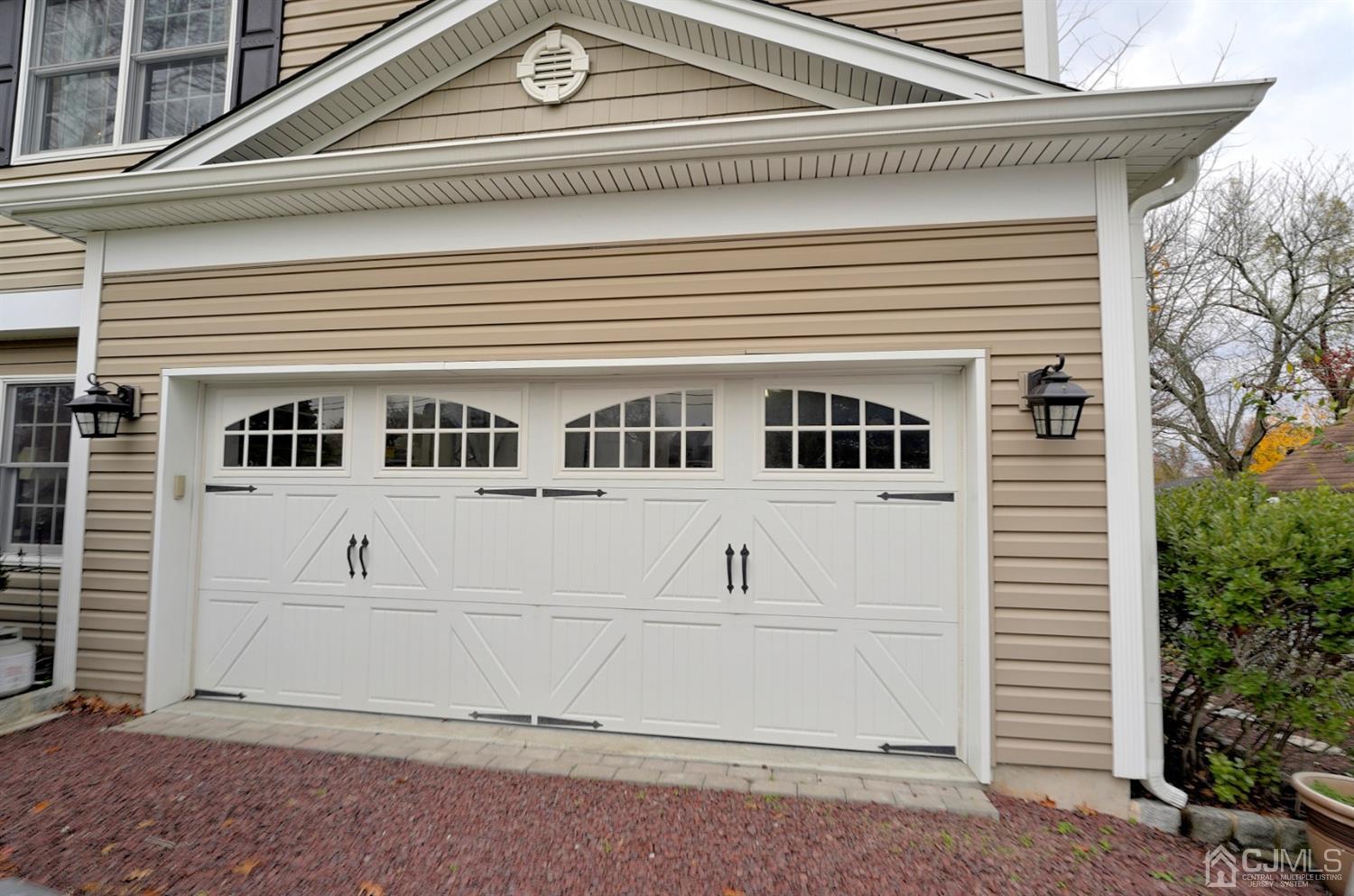 56 Kingsley Road Kendall Park, NJ 08824 - Photo 62 of 62 a view of white house