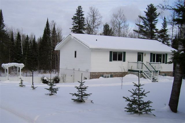 33 Riverside Road Esko, MN 55733 - Photo 1 of 8 Gallery Image 1