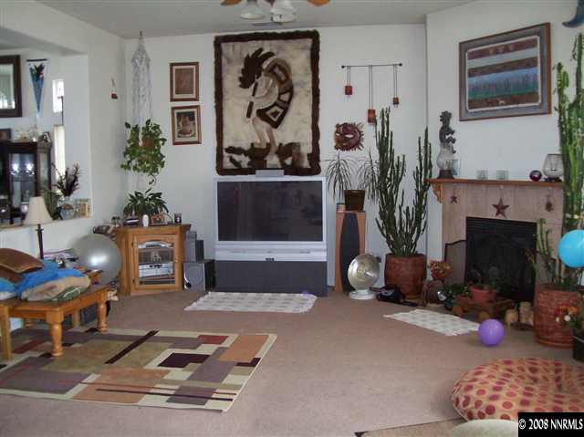 9470 Long River Drive Reno, NV 89506 - Photo 6 of 7 Photo 6