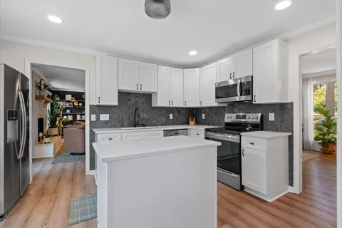 $699,999 | 613 Oakwood Terrace, Mount Juliet, TN 37122
